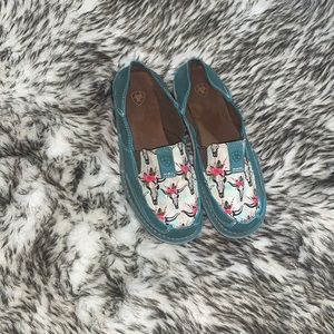 Brand new ariat slide ons